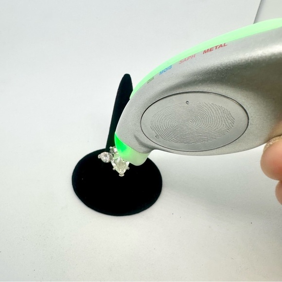 Pear Cut Moissanite 3 Stone Ring Past Present Future Trilogy Anniversary Wedding - Picture 2 of 11